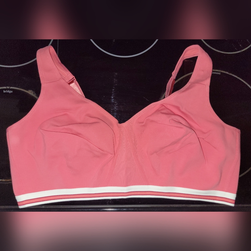 Elegant Pink Women's Bra